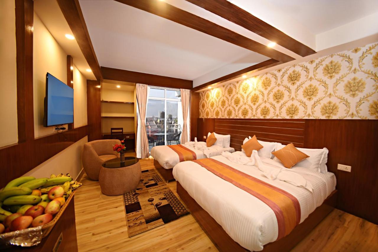 Hotel Simal Катманду Экстерьер фото