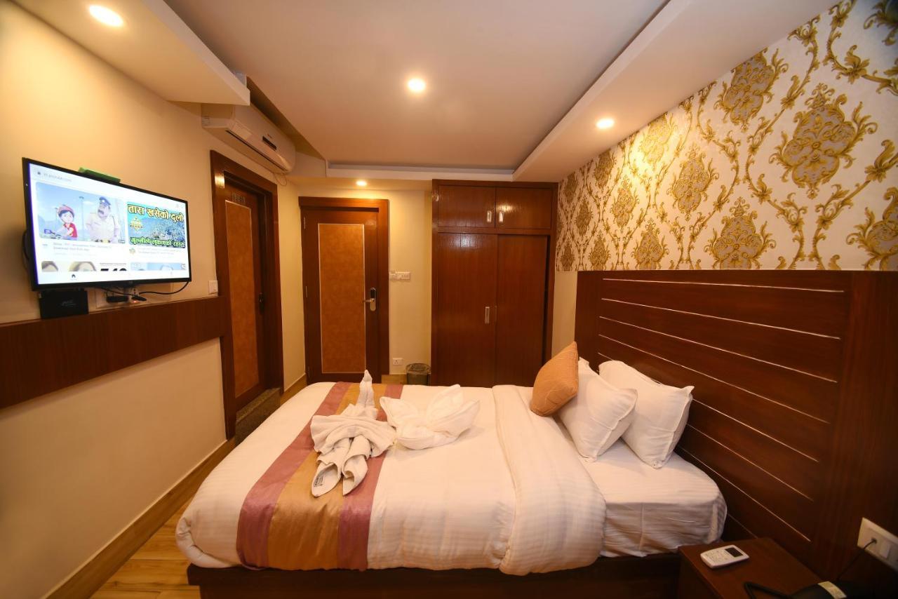 Hotel Simal Катманду Экстерьер фото