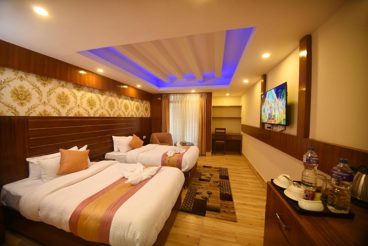Hotel Simal Катманду Экстерьер фото