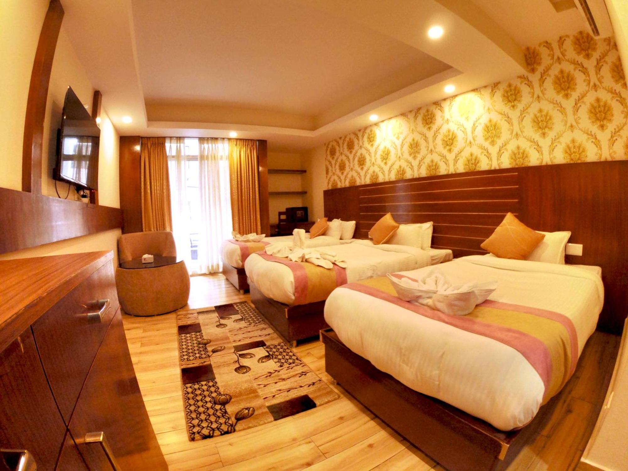 Hotel Simal Катманду Экстерьер фото