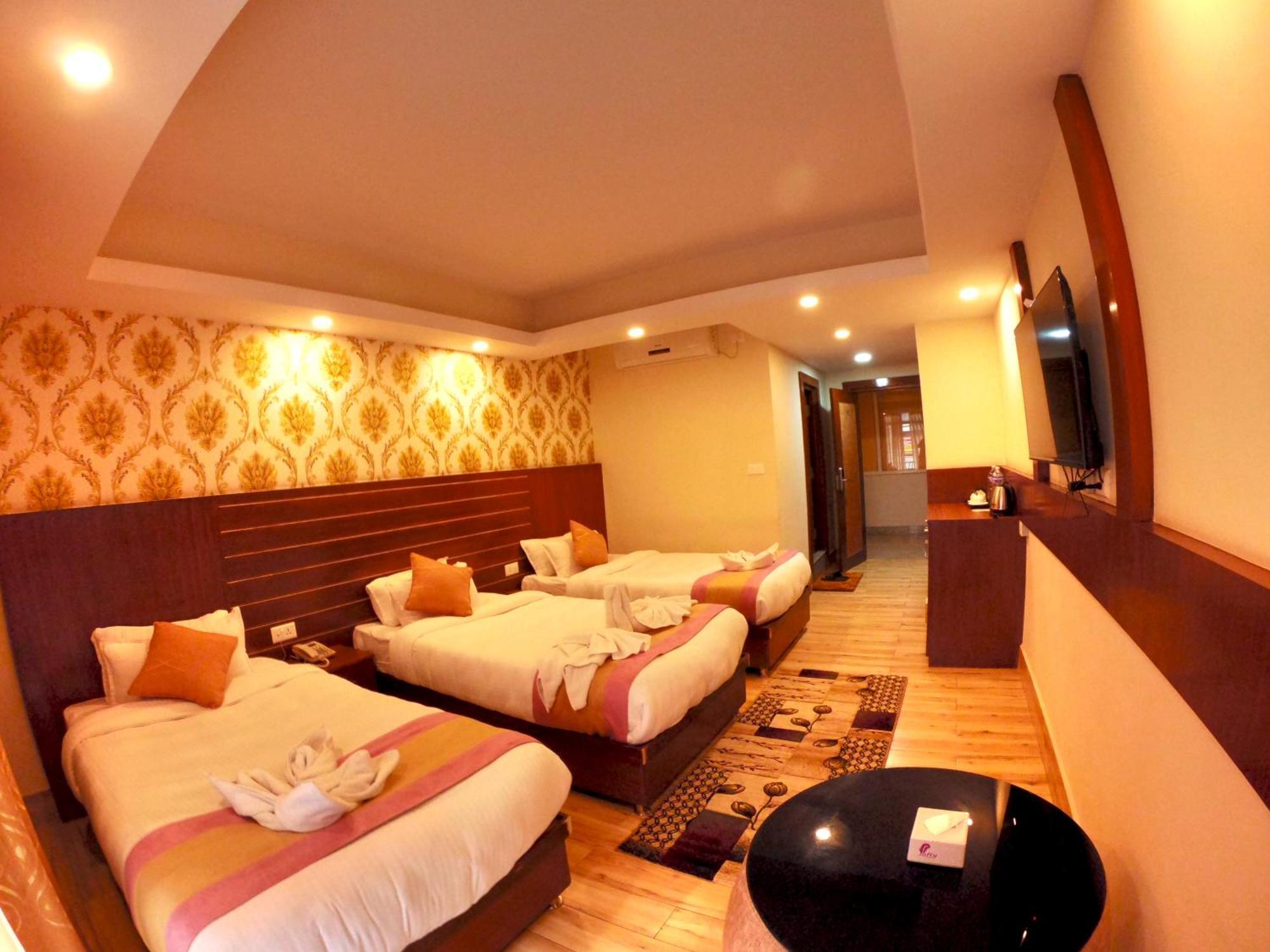 Hotel Simal Катманду Экстерьер фото