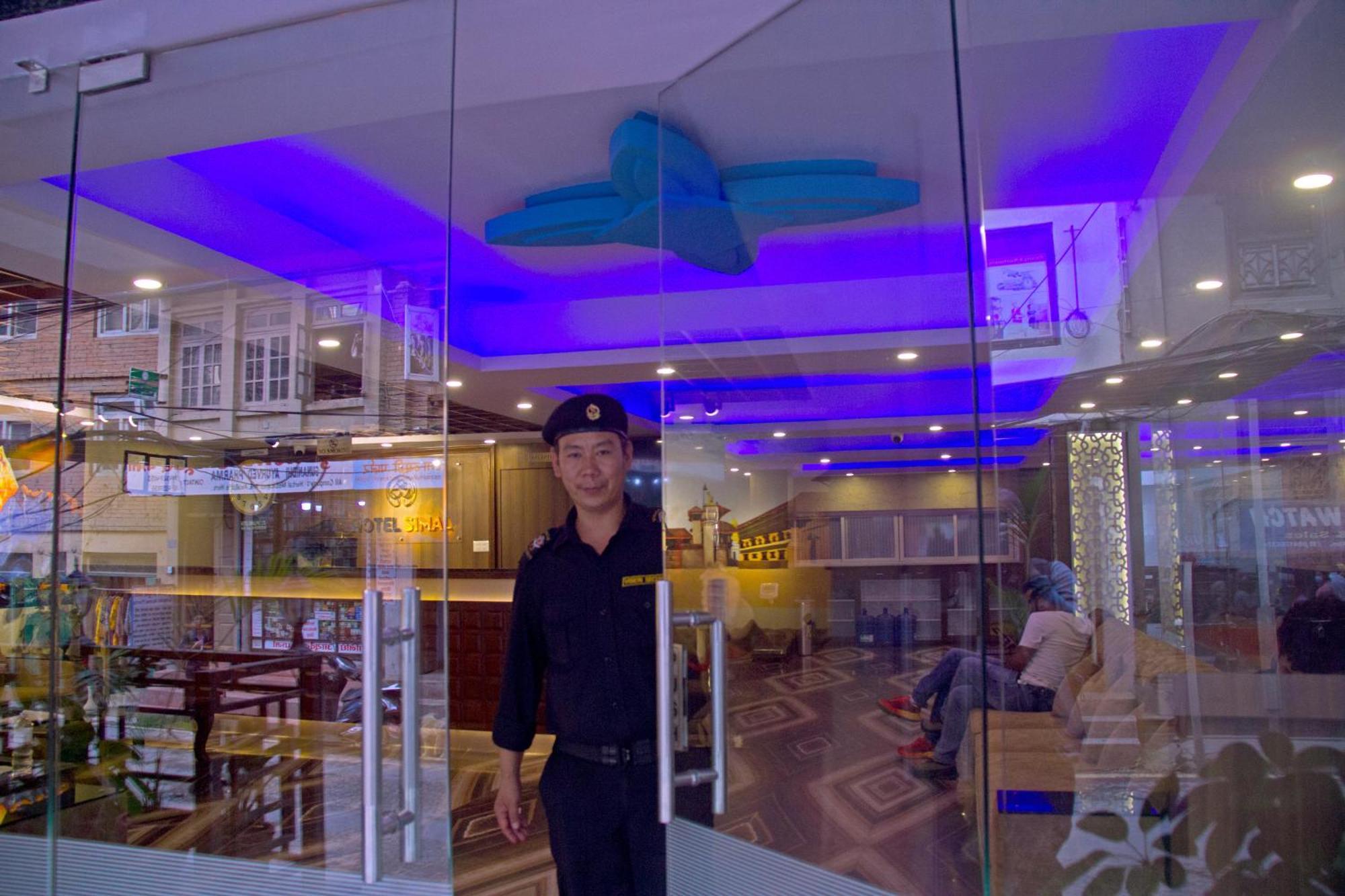 Hotel Simal Катманду Экстерьер фото